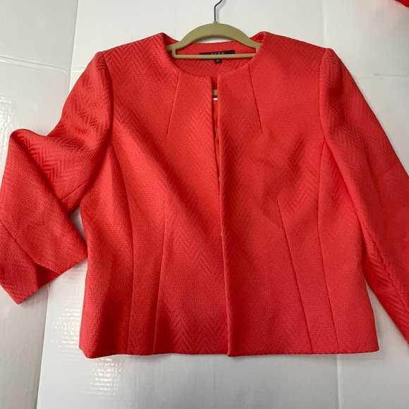 Alex Marie Coral Cropped Jacket blazer perfect for office NWT size Medium/large - Picture 2 of 16